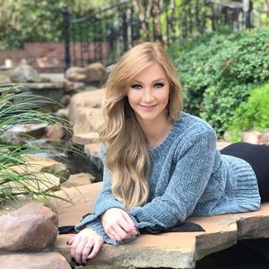 Meet your Posher, Haley